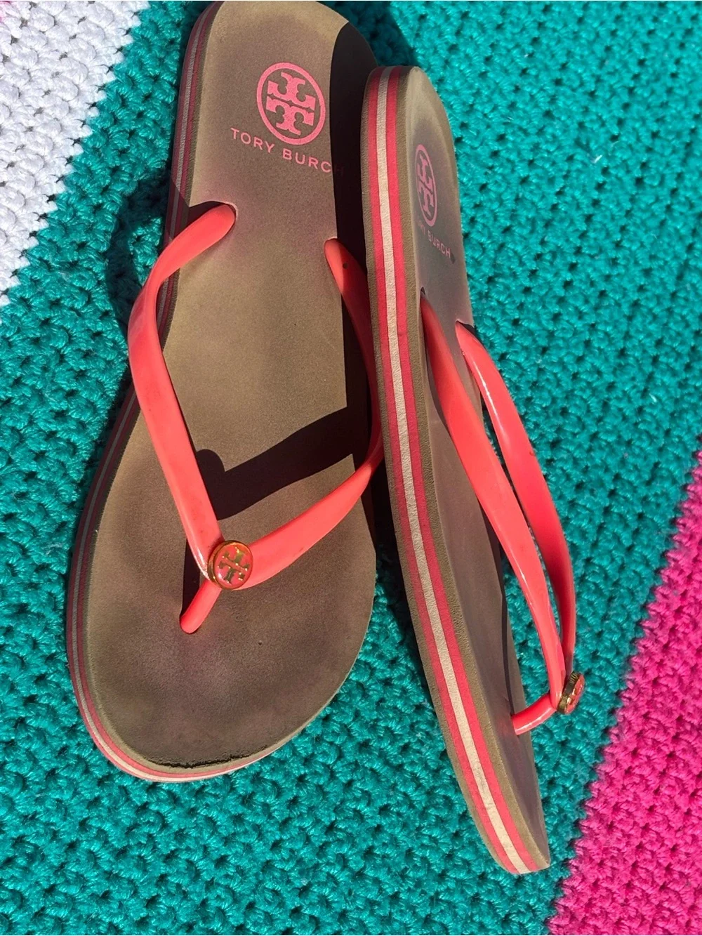 Tory Burch Coral Rubber Flip Flops Pool Beach Sandals Size 11 preppy vacation